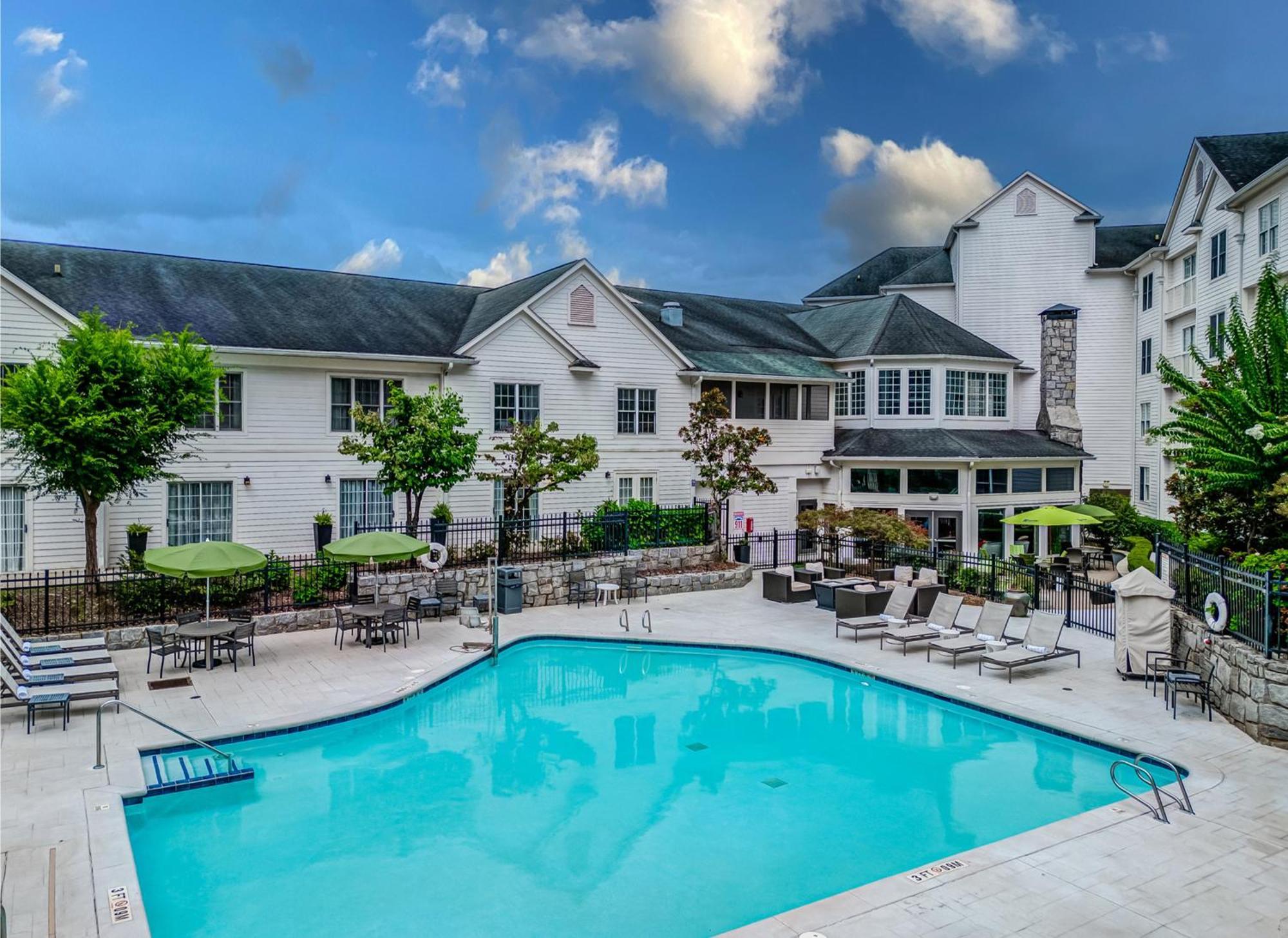 Hotel Indigo Atlanta Vinings By Ihg Smyrna Exterior foto
