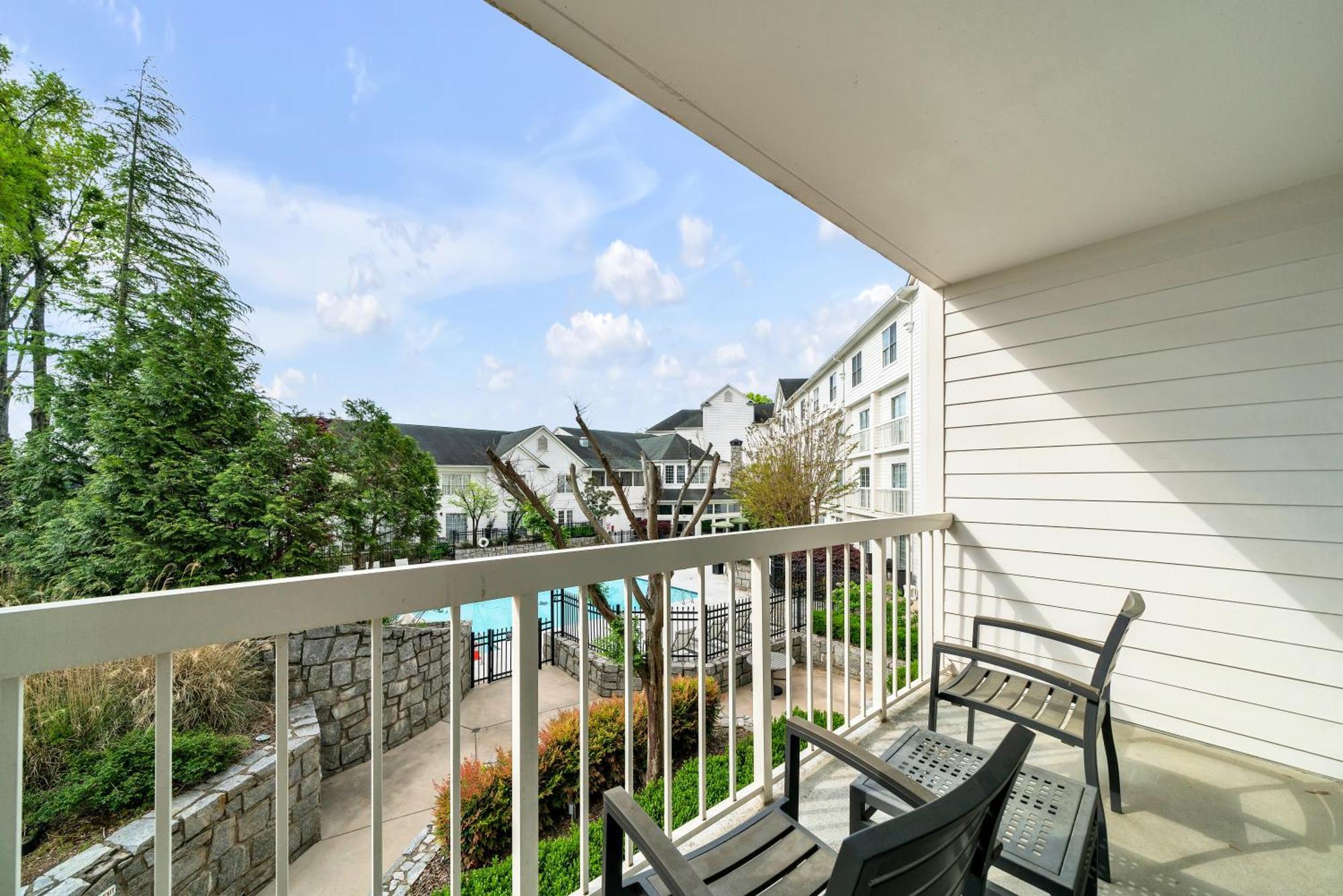 Hotel Indigo Atlanta Vinings By Ihg Smyrna Exterior foto